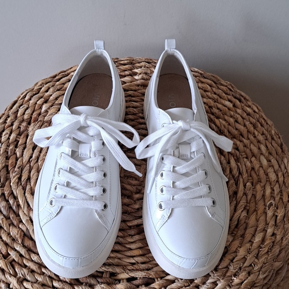 NWOT Vionic Womens Winny Casual/Athleisure/Comfort White Leather Sneakers 9 - Picture 4 of 9
